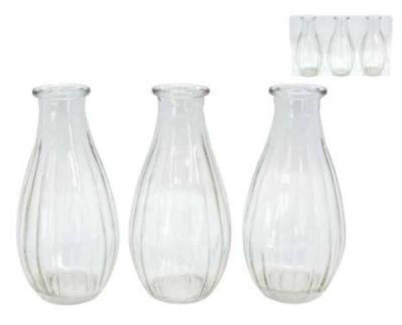 Small Stem Vases Set of 3 Gisela Graham. Set of 3 clear glass stem vases in a ribbon design, comes in a clear acetate box. Would great as a part of a wedding table centre. Each Vase 14x7cm